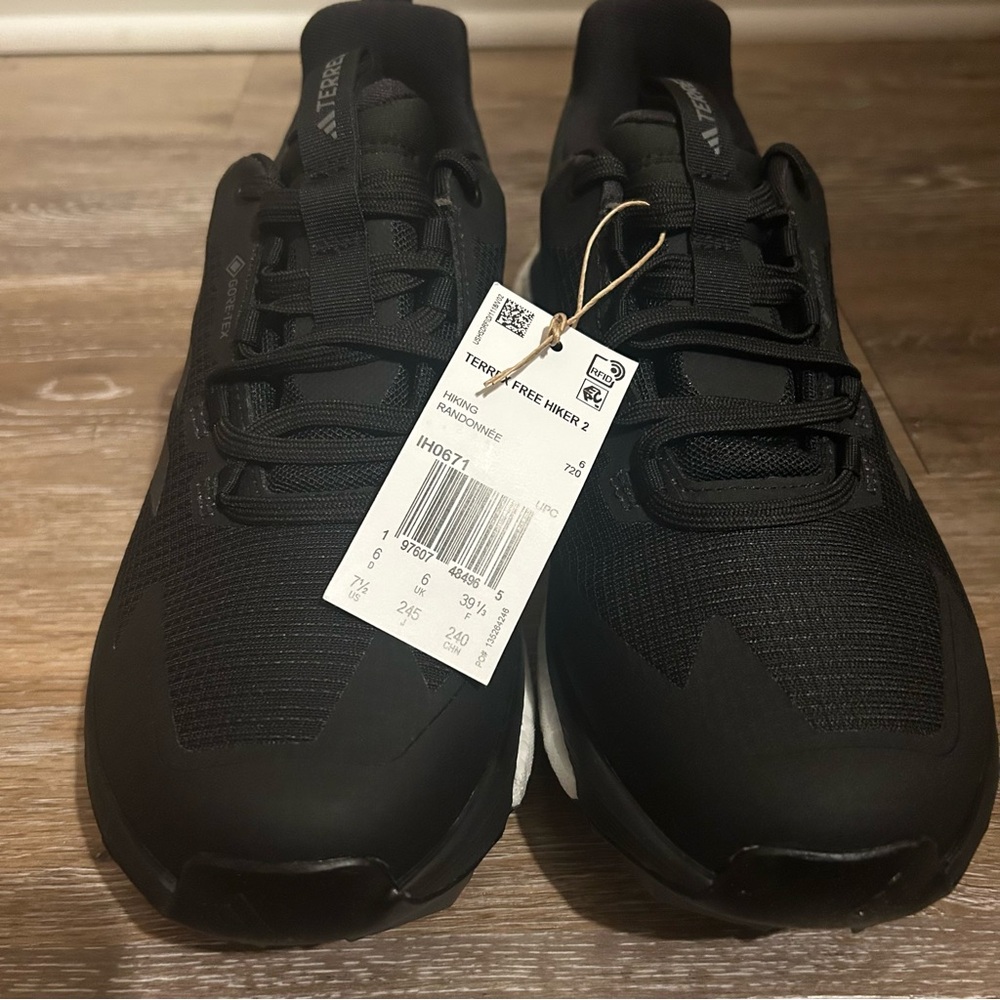Adidas , Womens Terrex Free Hiker 2 Gore-TEX Hiking Shoes  7.5 Medium New